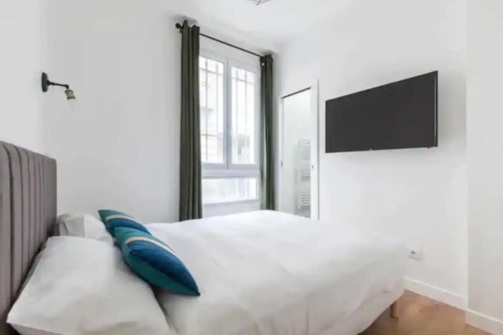 Roses Appartement Proche Sacree-Coeur/Montmarte Paris Exterior photo
